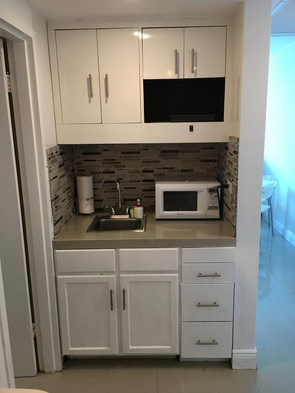 Collins Apartments By Design Suites Miami Beach Extérieur photo