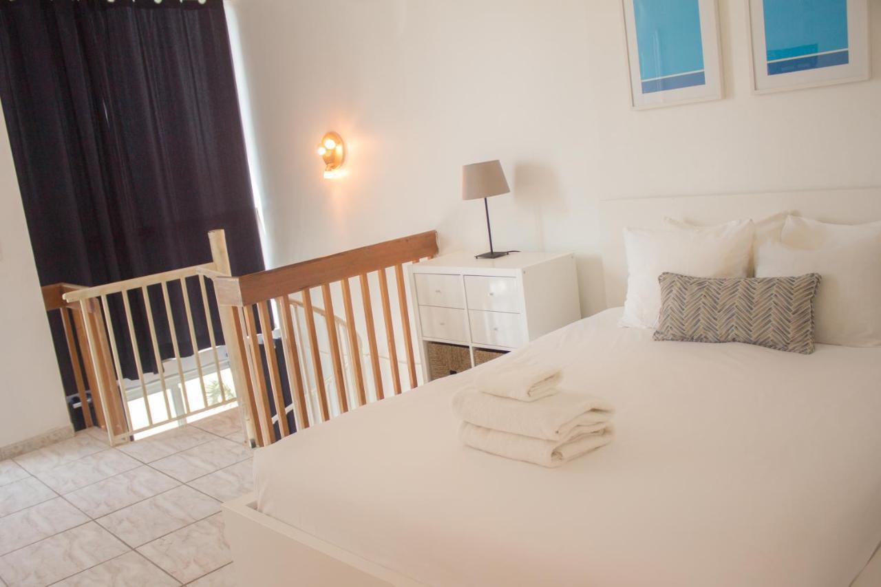 Collins Apartments By Design Suites Miami Beach Extérieur photo